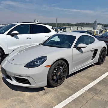 2022 Porsche 718 Cayman
