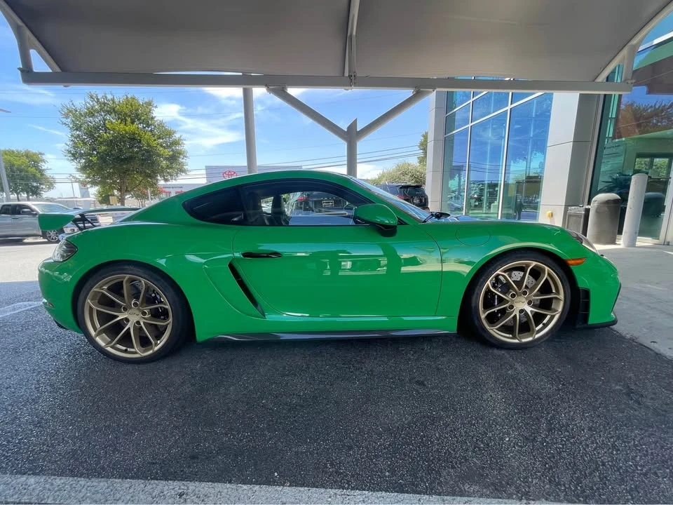 2022 Porsche 718 Cayman - Image 4 of 7