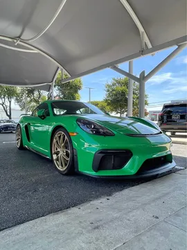2022 Porsche 718 Cayman GT4