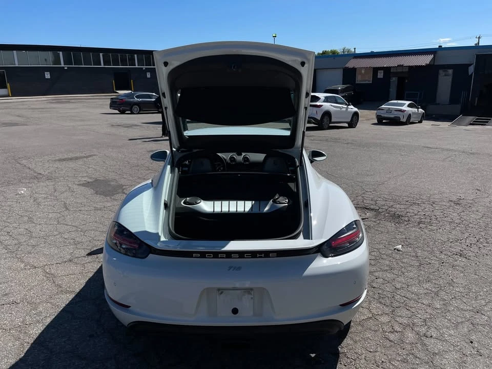2022 Porsche 718 Cayman - Image 5 of 17
