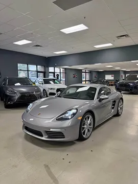 2022 Porsche 718 Cayman
