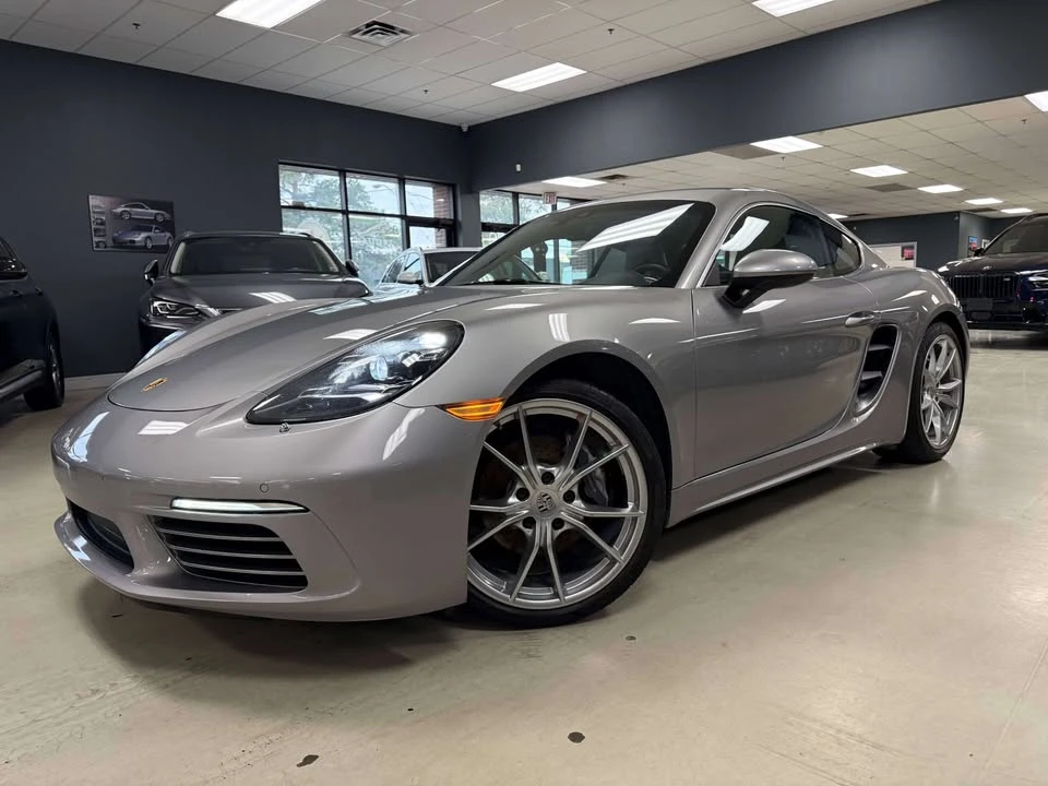 2022 Porsche 718 Cayman - Image 10 of 20