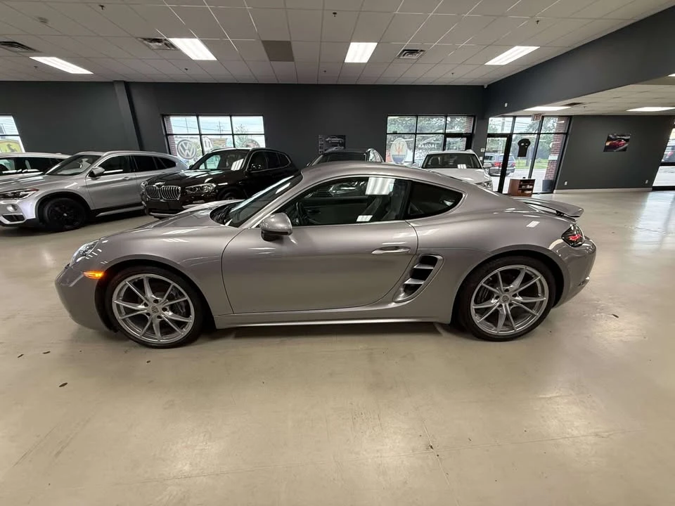2022 Porsche 718 Cayman - Image 2 of 20