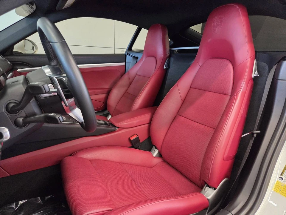 2022 Porsche 718 Cayman S - Image 5 of 5
