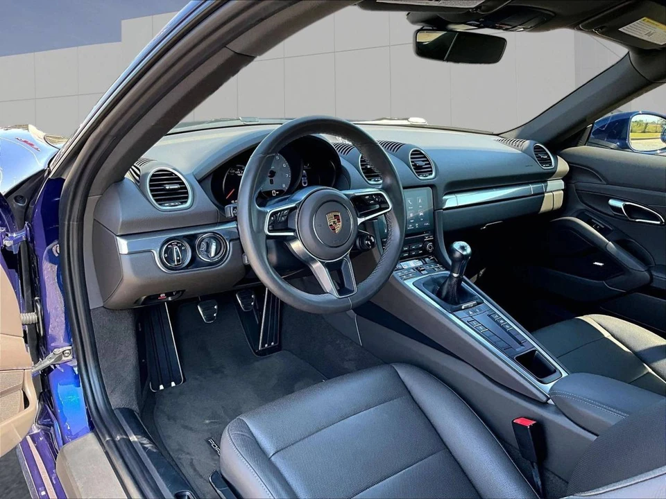 2022 Porsche 718 Cayman S - Image 4 of 5