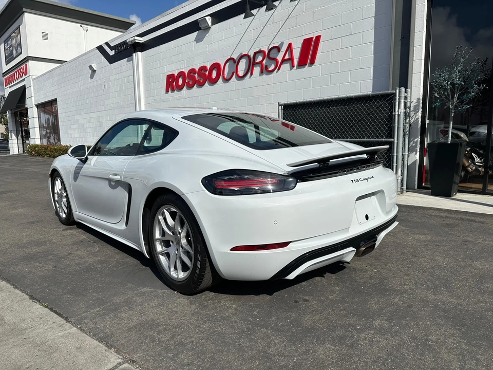 2022 Porsche 718 Cayman - Image 22 of 31