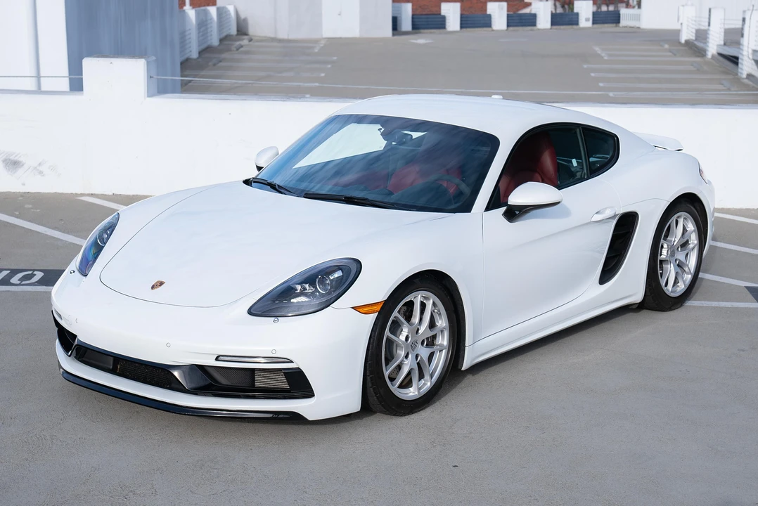2022 Porsche 718 Cayman - Image 7 of 31