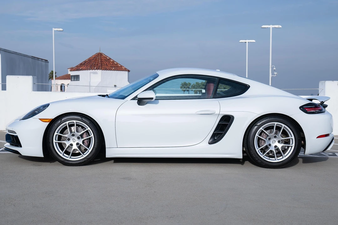 2022 Porsche 718 Cayman - Image 3 of 31