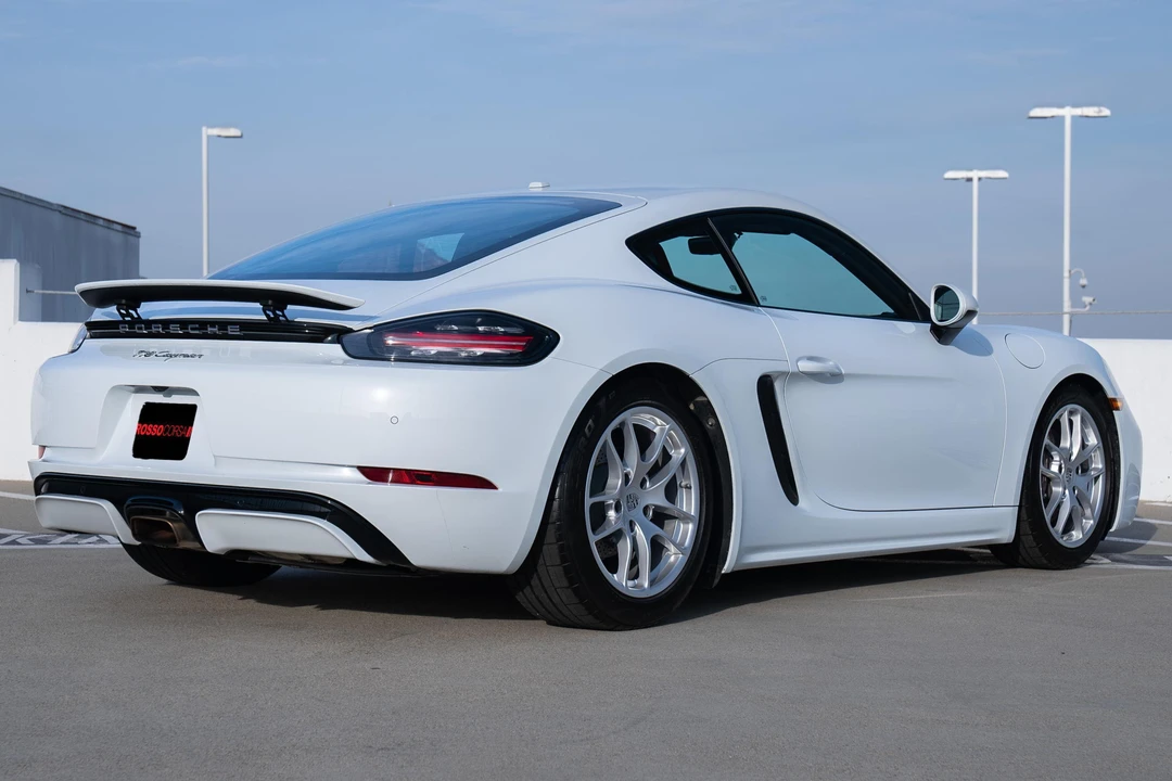 2022 Porsche 718 Cayman - Image 4 of 31