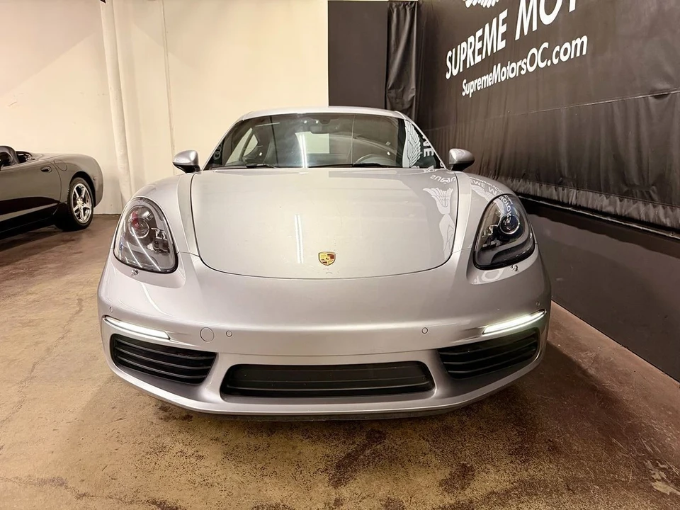 2022 Porsche 718 Cayman - Image 4 of 12