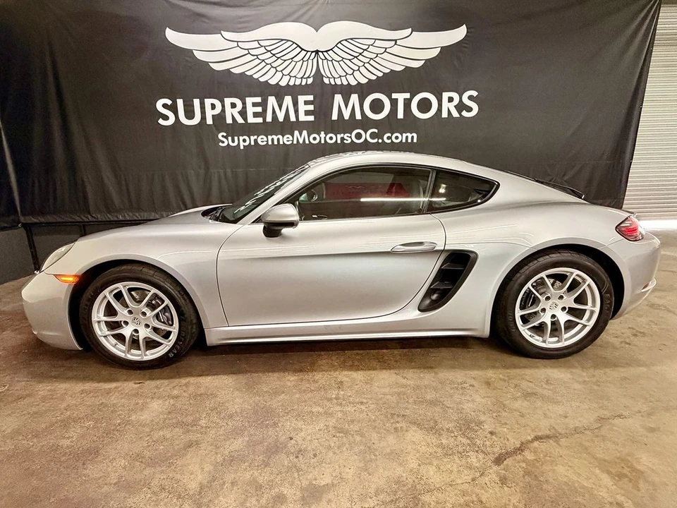 2022 Porsche 718 Cayman - Image 5 of 12