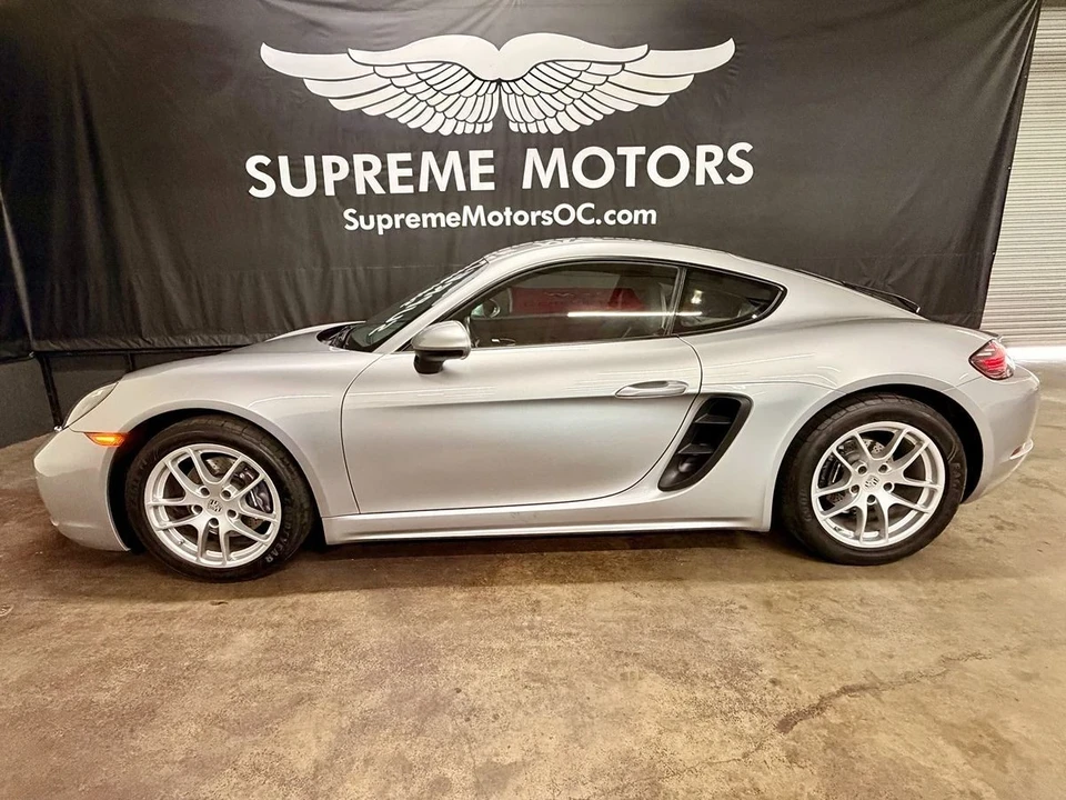 2022 Porsche 718 Cayman - Image 5 of 12