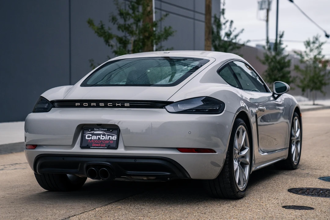 2022 Porsche 718 Cayman - Image 23 of 31