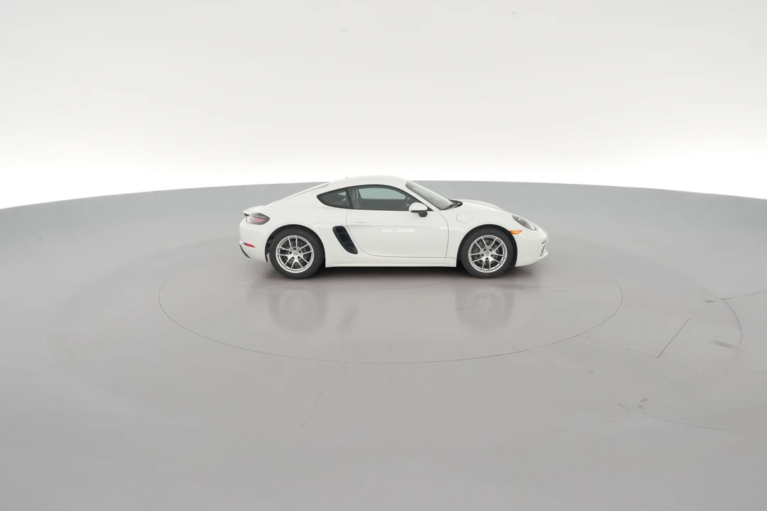 2022 Porsche 718 Cayman - Image 29 of 31
