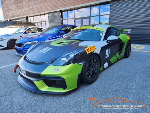 2022 Porsche 718 Cayman GT4 Clubsport - Image 2 of 5