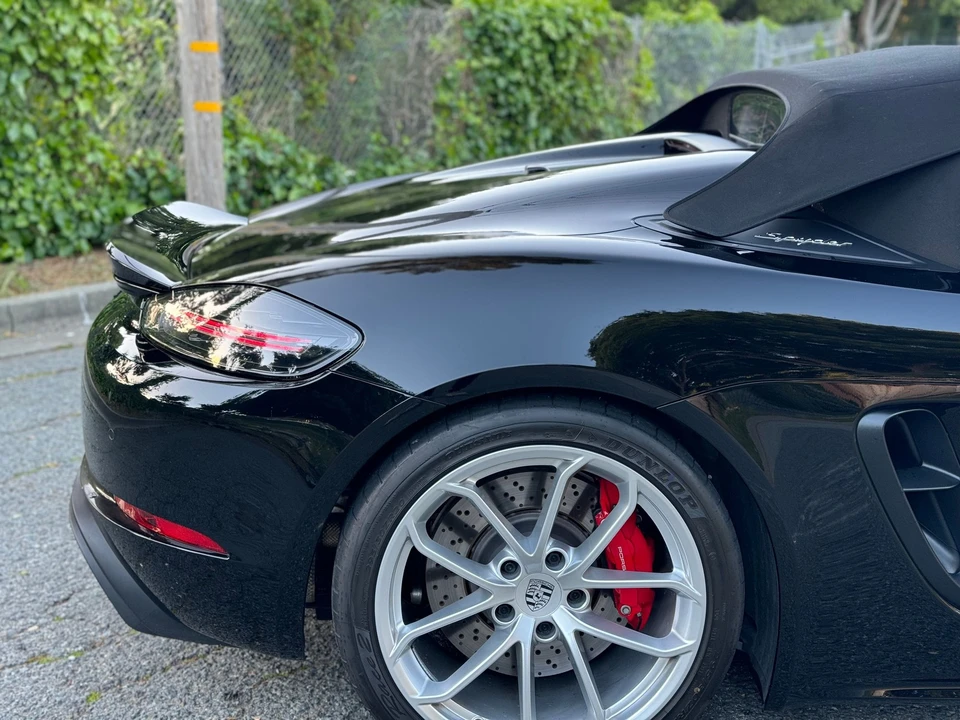2022 Porsche 718 Boxster Spyder - Image 10 of 11