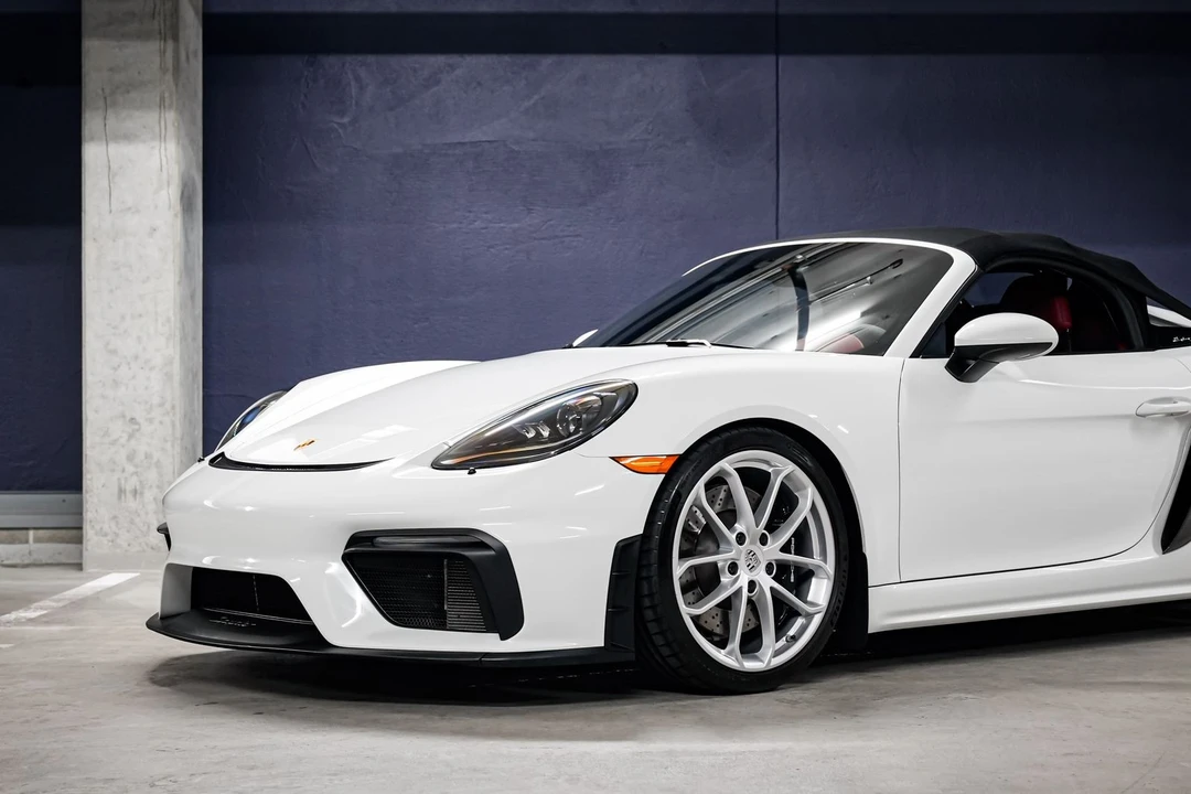 2022 Porsche - Image 26 of 31