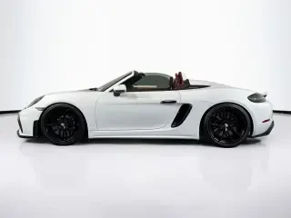 2022 Porsche 718 Boxster Spyder - Image 2 of 4
