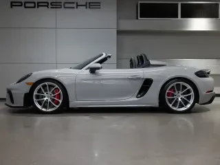 2022 Porsche 718 Boxster Spyder - Image 2 of 4