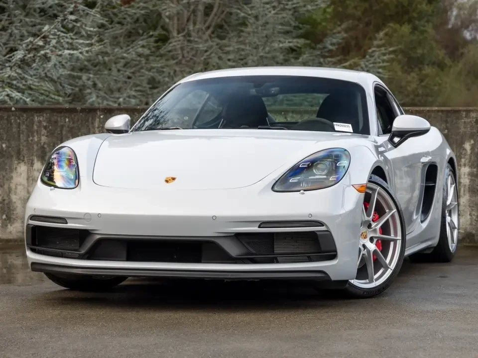 2022 Porsche 718 Boxster Spyder - Image 8 of 12