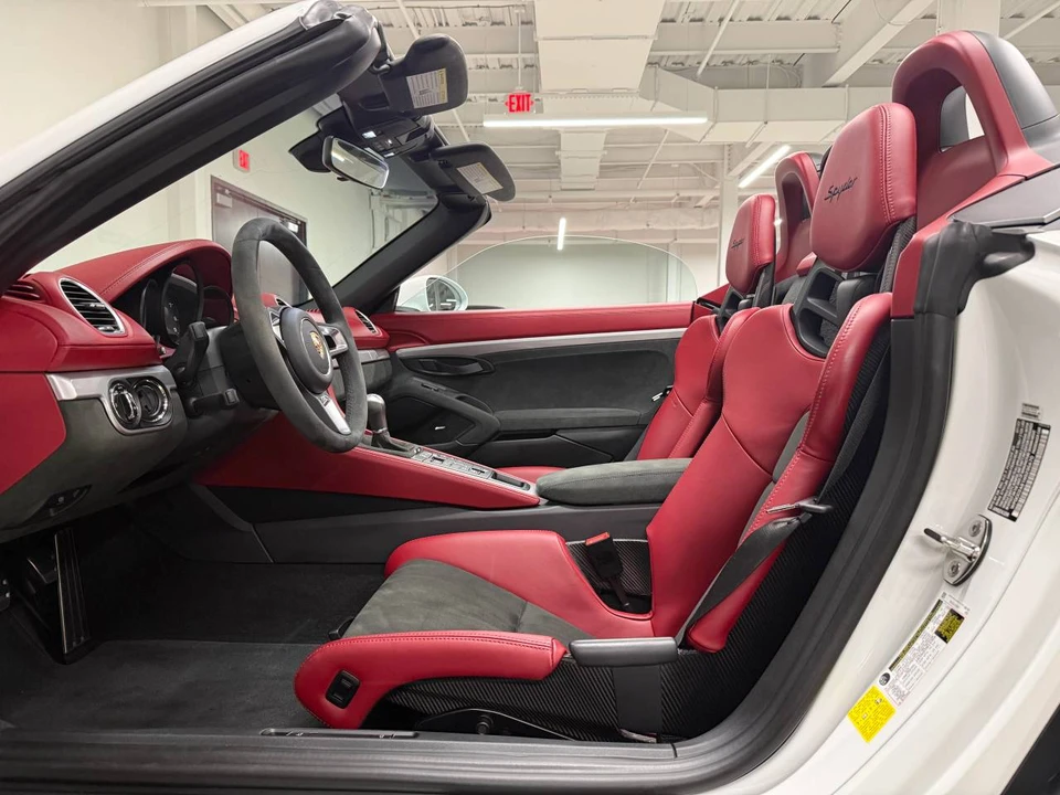 2022 Porsche Boxster - Image 5 of 5