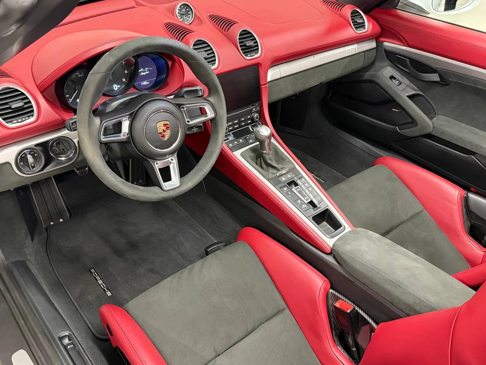 2022 Porsche Boxster - Image 4 of 5