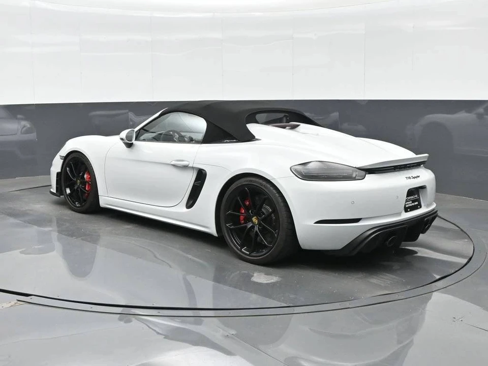 2022 Porsche 718 Boxster Spyder - Image 3 of 5