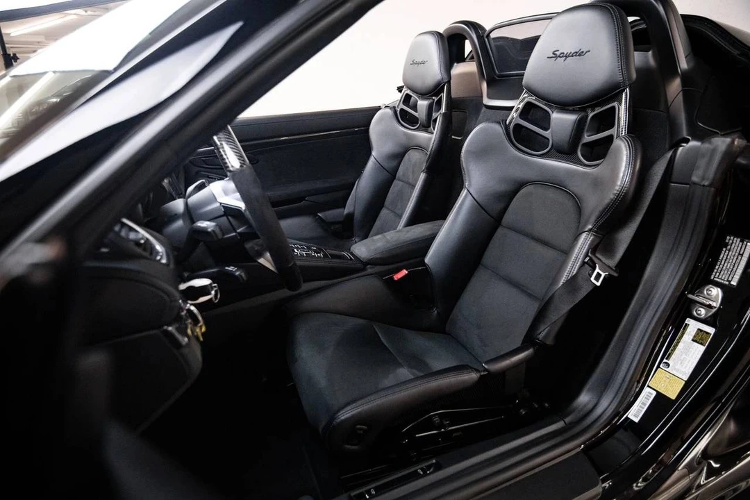2022 Porsche 718 Boxster Spyder - Image 5 of 5