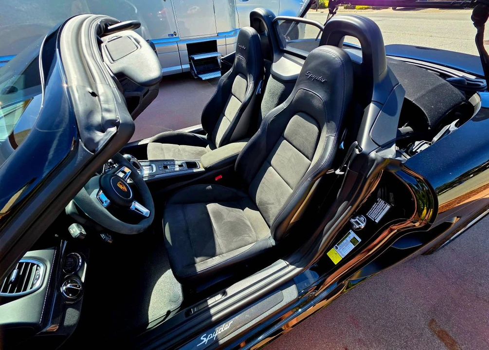 2022 Porsche 718 Boxster Spyder - Image 16 of 22