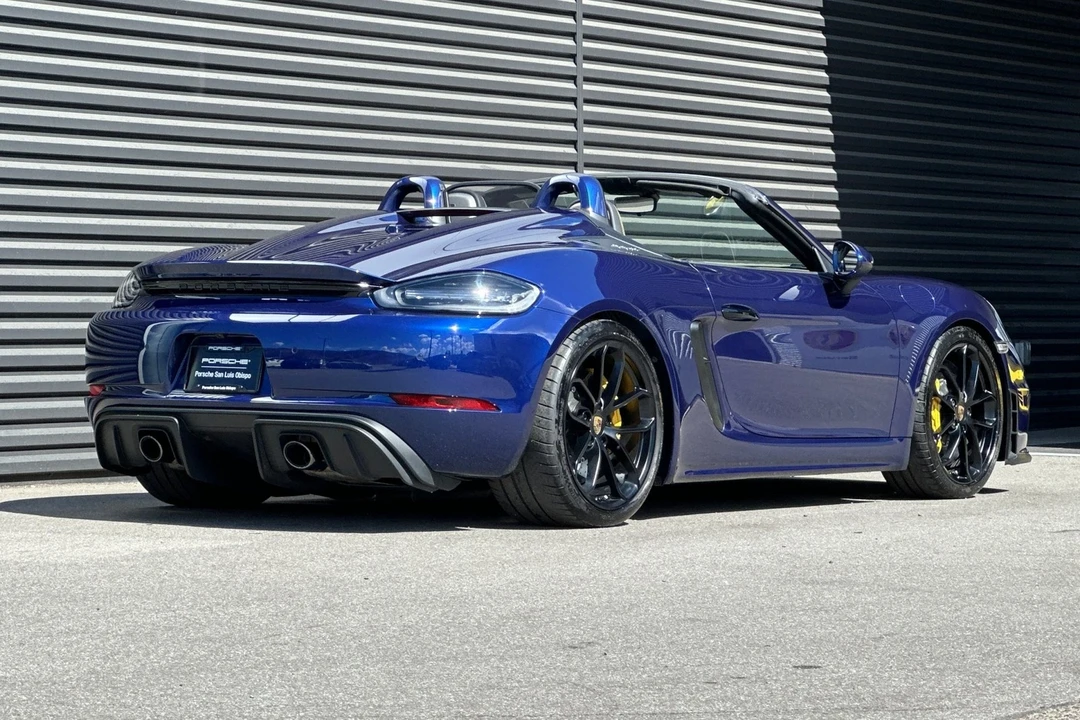 2022 Porsche 718 Boxster Spyder - Image 8 of 21
