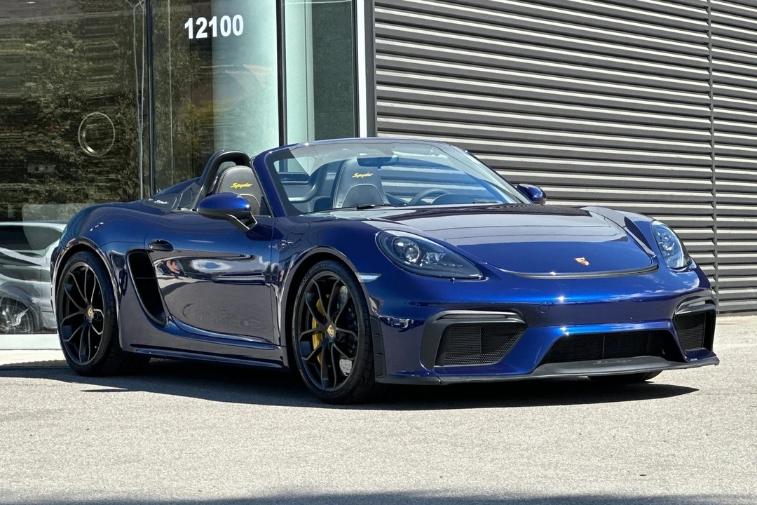 2022 Porsche 718 Boxster Spyder - Image 10 of 21