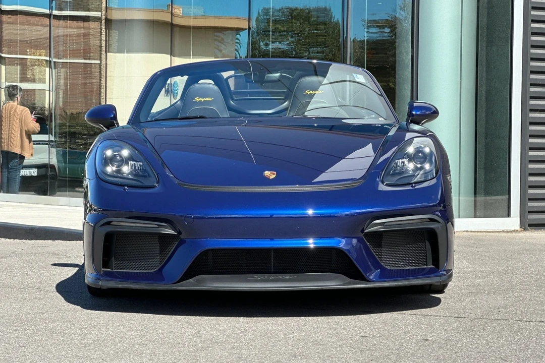 2022 Porsche 718 Boxster Spyder - Image 11 of 21