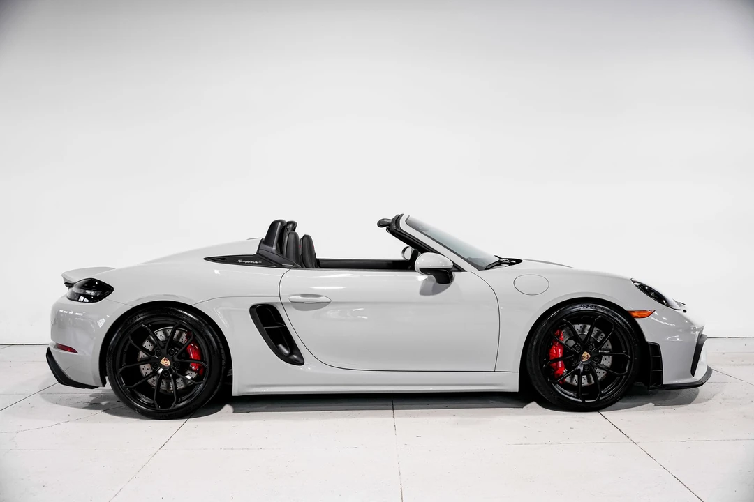 2022 Porsche 718 Boxster Spyder - Image 2 of 21