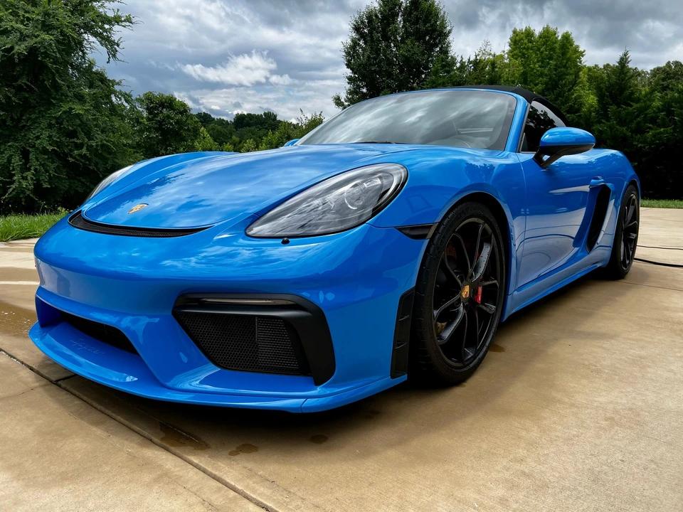 2022 Porsche 718 Boxster Spyder - Image 2 of 31