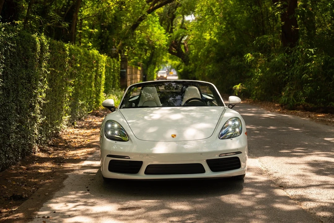 2022 Porsche 718 Boxster - Image 20 of 21