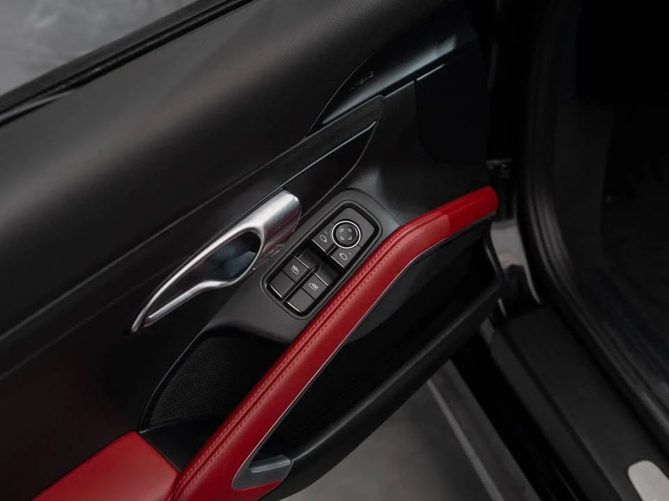 2022 Porsche 718 Boxster - Image 18 of 20