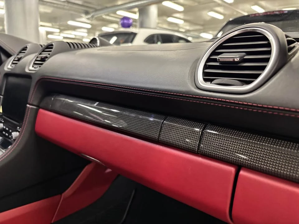 2022 Porsche 718 Boxster - Image 12 of 13