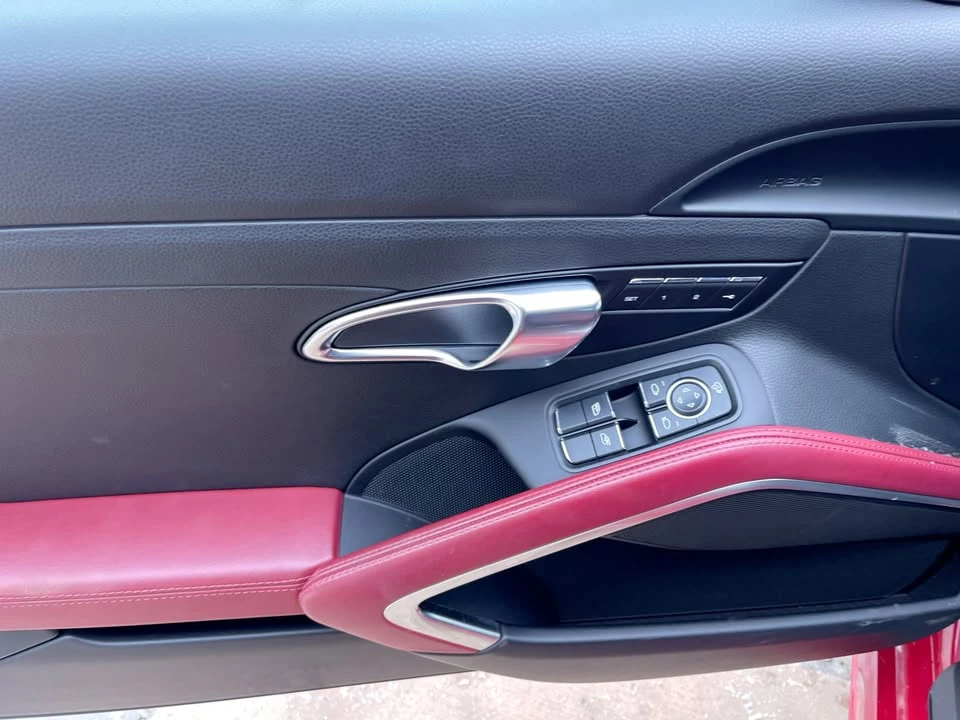 2022 Porsche 718 Boxster S - Image 5 of 16
