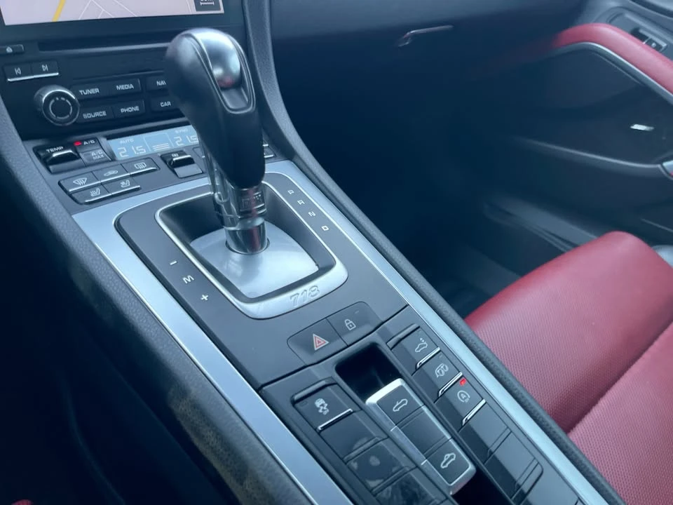 2022 Porsche 718 Boxster S - Image 12 of 16