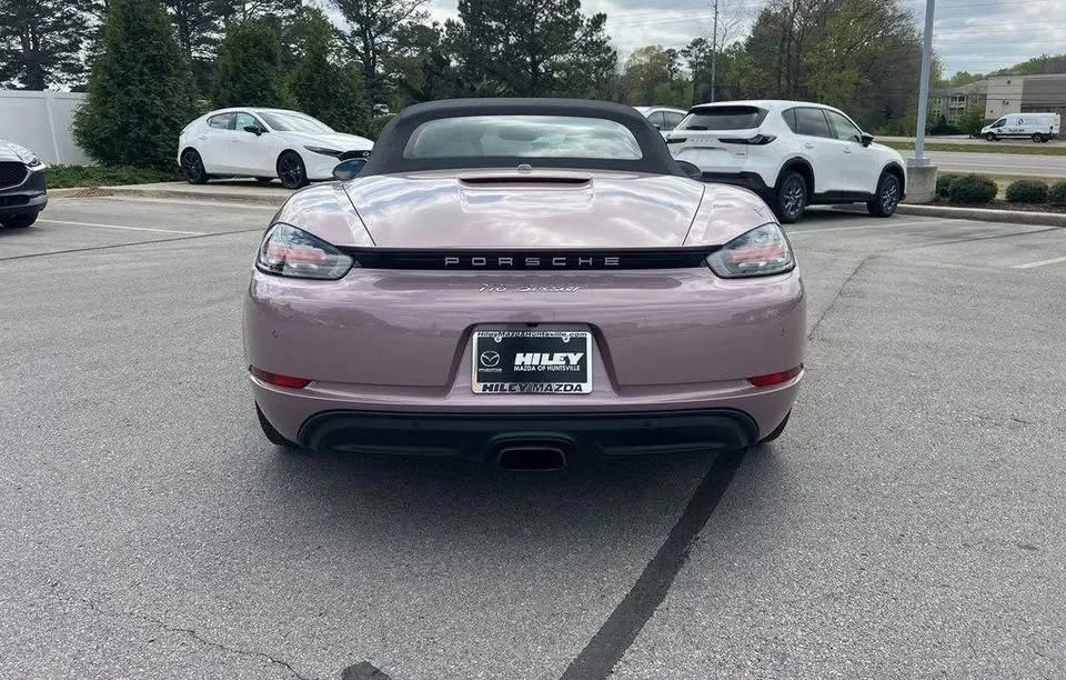 2022 Porsche 718 Boxster T - Image 7 of 13