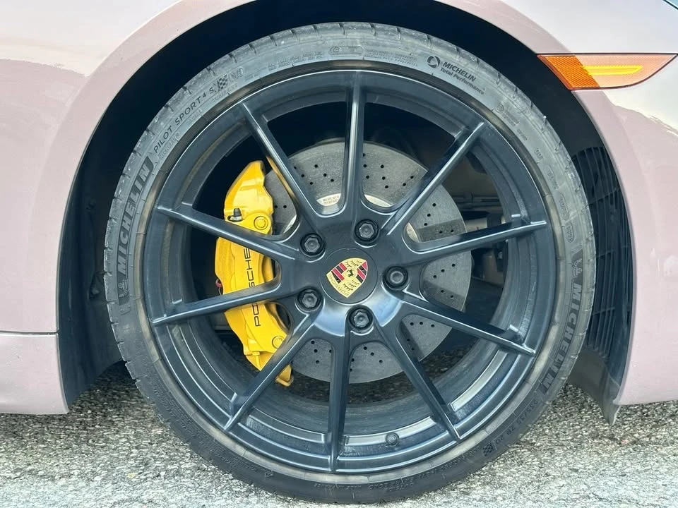 2022 Porsche 718 Cayman - Image 8 of 9