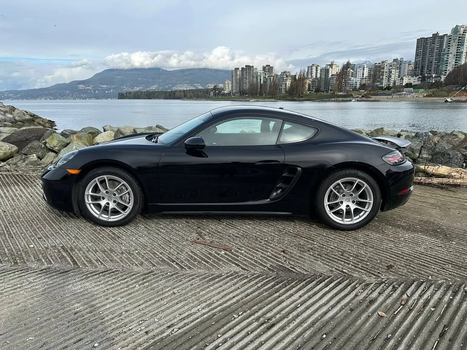 2022 Porsche 718 Cayman - Image 4 of 18