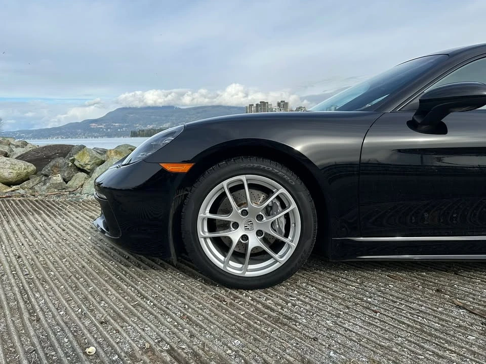 2022 Porsche 718 Cayman - Image 2 of 18