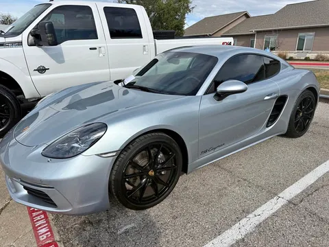 2022 Porsche 718 Cayman Coupe