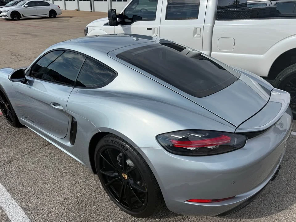 2022 Porsche 718 Cayman - Image 5 of 10