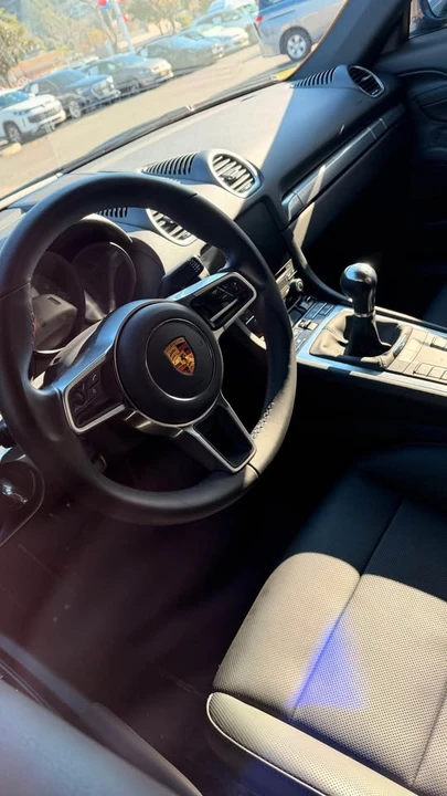 2022 Porsche 718 Cayman S - Image 8 of 8