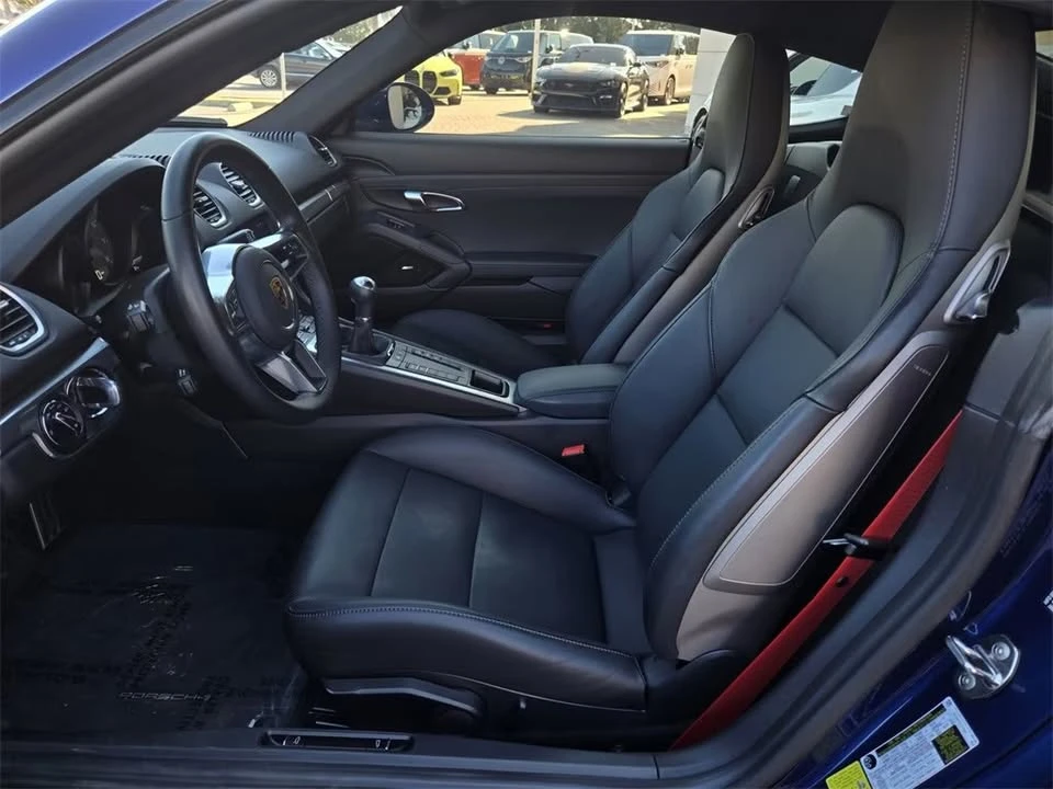2022 Porsche 718 Cayman S - Image 6 of 11