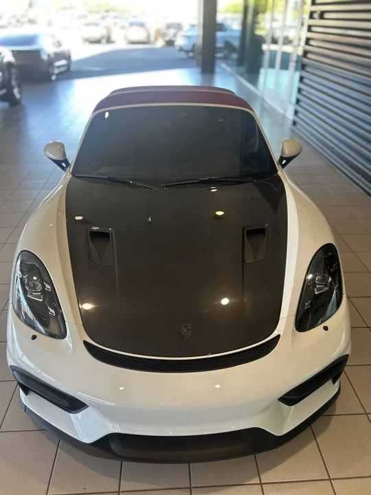 2022 Porsche 718 Boxster Spyder - Image 5 of 9