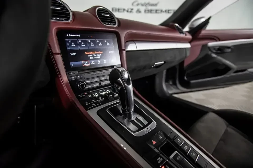 2022 Porsche 718 Boxster Spyder - Image 9 of 9