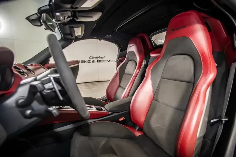2022 Porsche 718 Boxster Spyder - Image 5 of 9